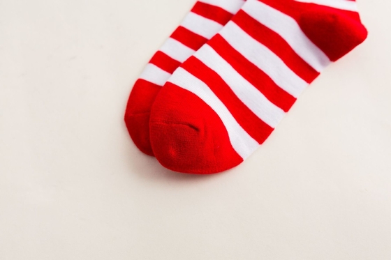 Nice Design Wholesale Funny Christmas Socks Breathable Sustainable adult Christmas Socks