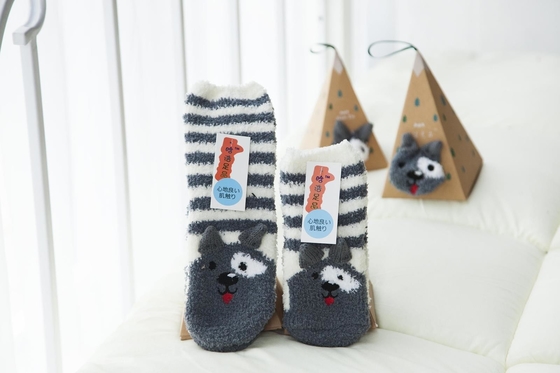 Japanese Coral Velvet Floor Socks Thickened Three-Dimensional Cartoon Embroidery Half Velvet Christmas Socks Box Christm