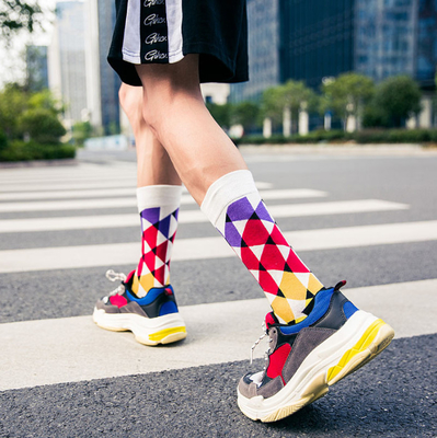 Factory Price Hot Sale Fashion New High Quality Colorful Soft Cotton Sport Socks Man