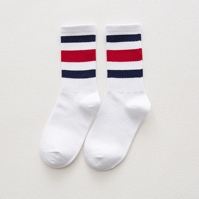 Wholesale Good Quality Fashion 3 Lines Striped Students Socks Breathable Cotton Sports Stripe Women Socks