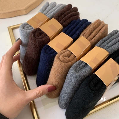 Wholesale Winter Hot Sale Fashion Solid Wool Stocking Thick Thermal Pure Color Crew Warm Terry Men Wool Socks