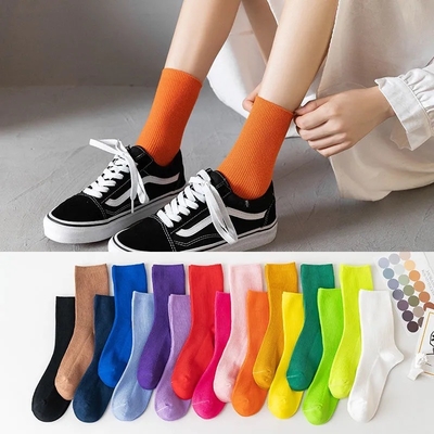 Good Quality New Style Autumn New Breathable Fluorescence Color Soft Cotton White Socks Women