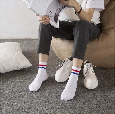 Wholesale All Seasons Simple White Grey Black Ankle Men Socks