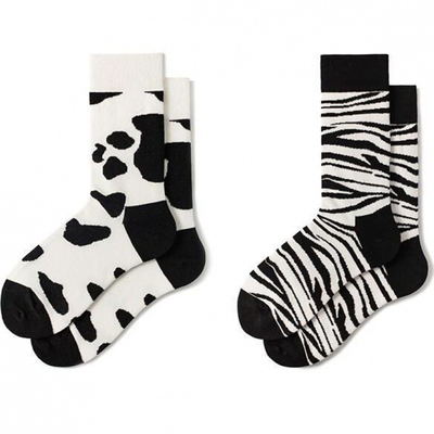 Hot Sale Fashion  Pattern Jacquard Breathable Cotton Fancy Crew Couples Socks