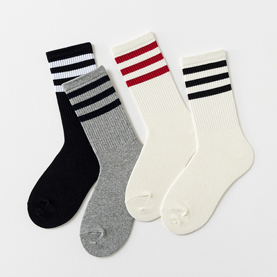 Wholesale Spring New Style Fashion 3 Lines Striped Sports Men Socks Breathable Cotton Trendy Teen Tube Socks