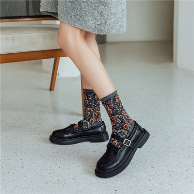 Socks Women Autumn And Winter Tube Socks Ins Women'S Socks New Japanese Retro Curled Floral Loose Mouth Confinement Sock