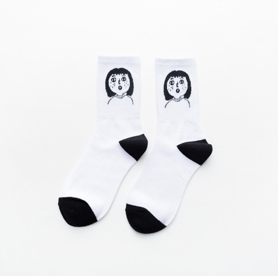 wholesale Trendy Cartoon Illustration Portrait Couple Socks Korean Black And White Sports Socks Couples White Sock