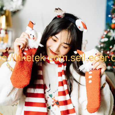 Wholesale High Quality Gift Packing Fuzzy Women Christmas Socks