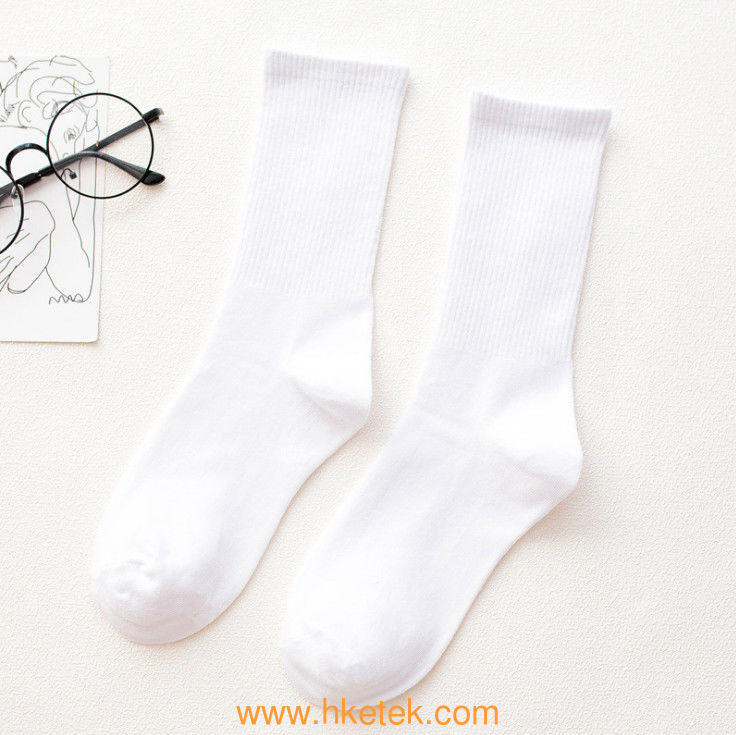 Wholesale High Quality Seasons New Breathable Pure Color White Soft Cotton Couples Socks Men