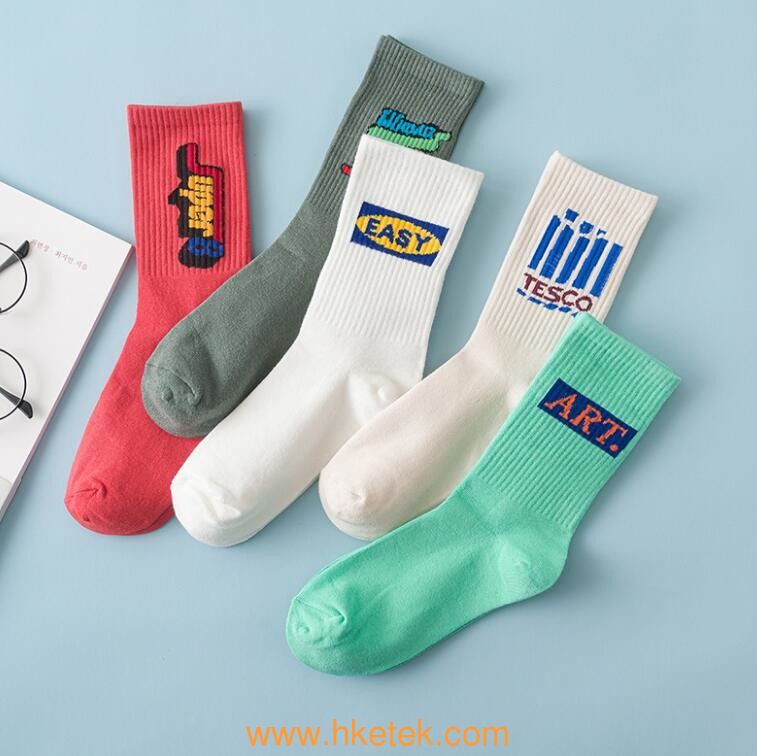 High Quality Wholesale Trendy Hip Hop Men Letter Patten Character Tube Cotton Fun Socks For Men
