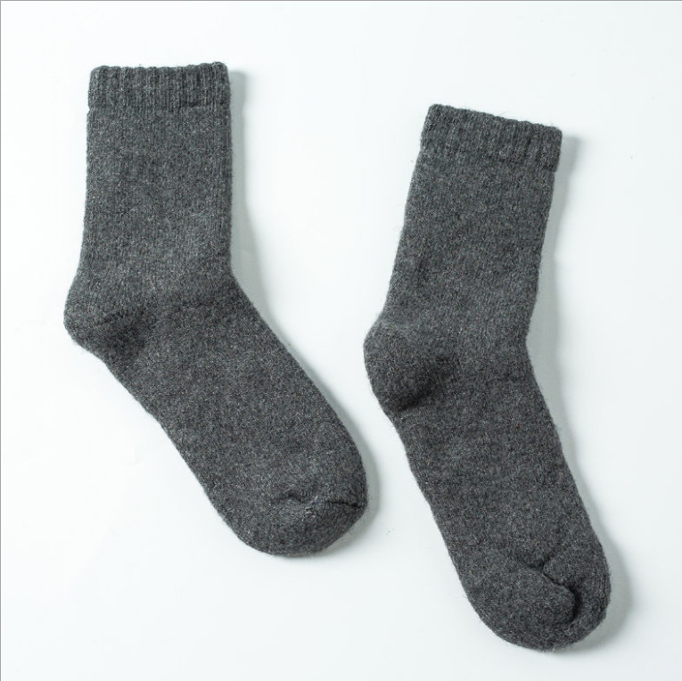 Hot Sale Wholesale Winter Super Thick Thermal Fashion Solid Cozy Wool Socks Men